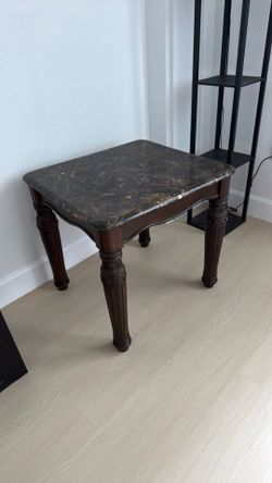 Free coffee table