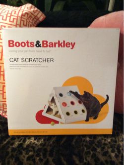 Boots & Barkley Cat Scratcher Puzzle