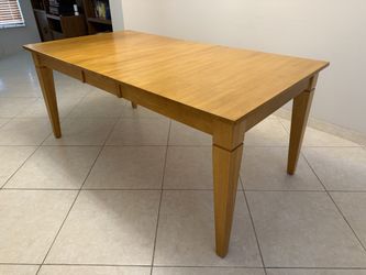 Solid Wood Dining Table with Extension Leaf – Honey/Natural Finish