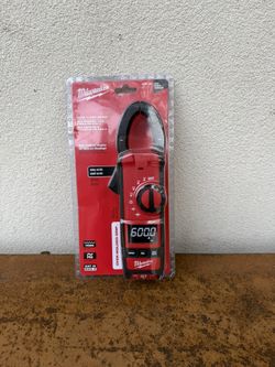 📌Milwaukee 600 Amp AC/DC Digital Clamp Meter)👉PRECIO FIRME NO MENOS👉$75