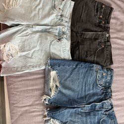 Levi’s Shorts 