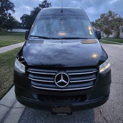 2019 Mercedes-Benz Sprinter 2500
