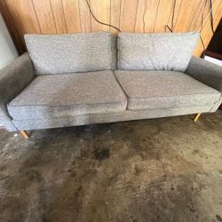 Sofa y tv  Philips 65" excelente condiciones $300 