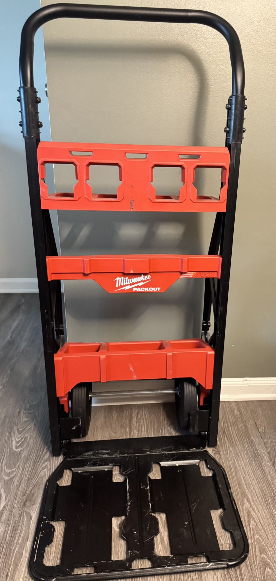Milwaukee PACKOUT 2-Wheel Cart