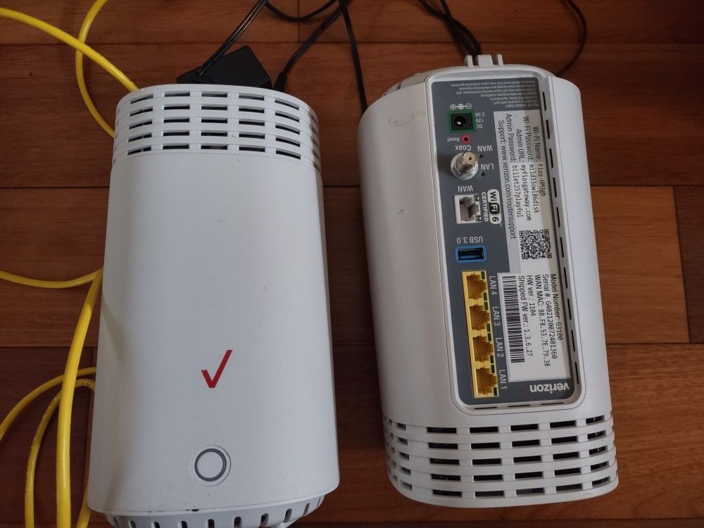 Verizon G3100 Fios Home Router Tri-Band White with AC Cord and Ethernet Cable