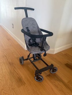 Dream on Me stroller.