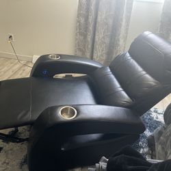 Black leather Recliner $175 OBO 