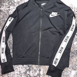 Nike Black Jacket (Med Sized)