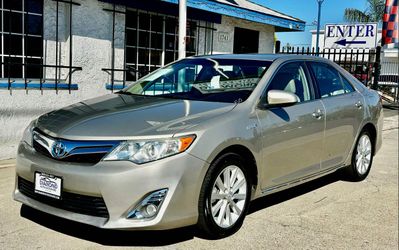 2013 Toyota Camry Hybrid