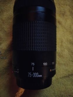 75-300MM Canon Lens