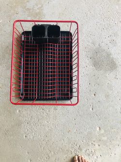 Kitchen dishes dryer