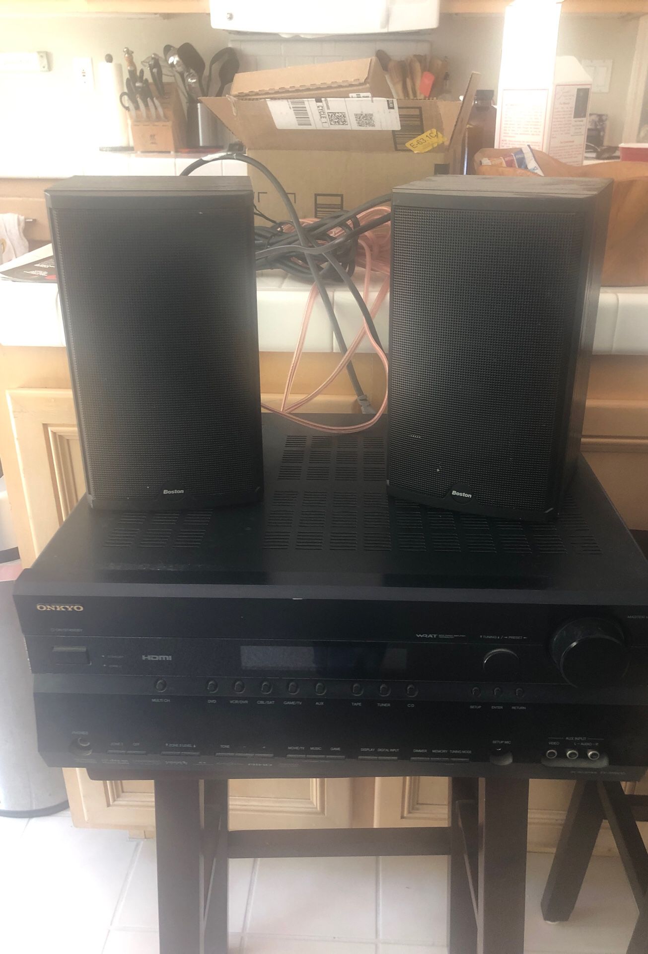 Onkyo AV receiver and 2 speakers with wire and owners manual. Used but ver good condition.