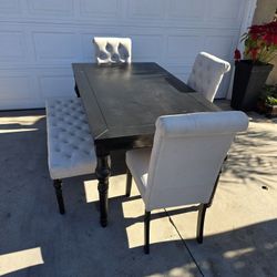 Dining Table Set