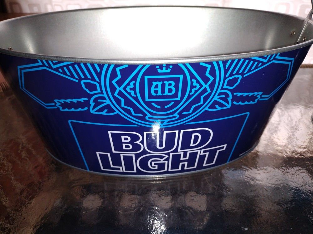 Bud light ice bucket