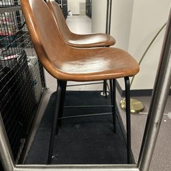 2 Small Counter Stools 