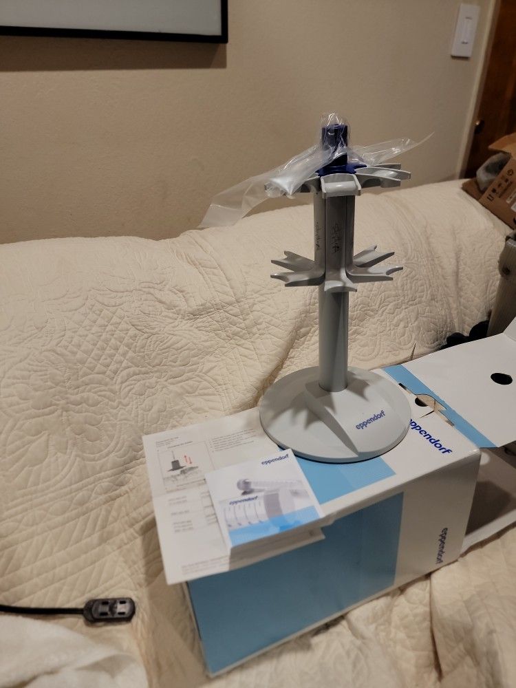Eppendorf 6 Station Carousel *New In Box