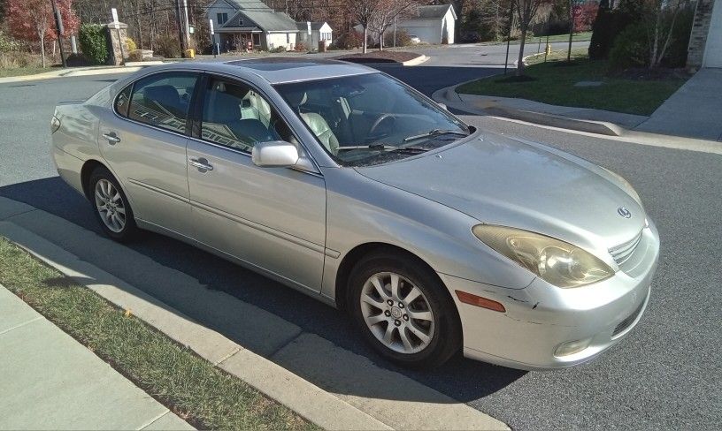 2004 Lexus ES