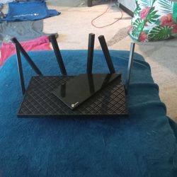 TPLink ROUTER