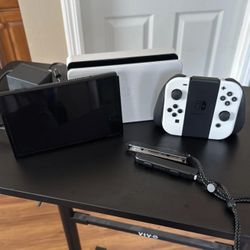 Nintendo Switch OLED With 3 Games 
