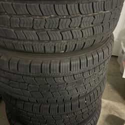 Cooper Discoverer HTPII 275/55/20 Truck Tires