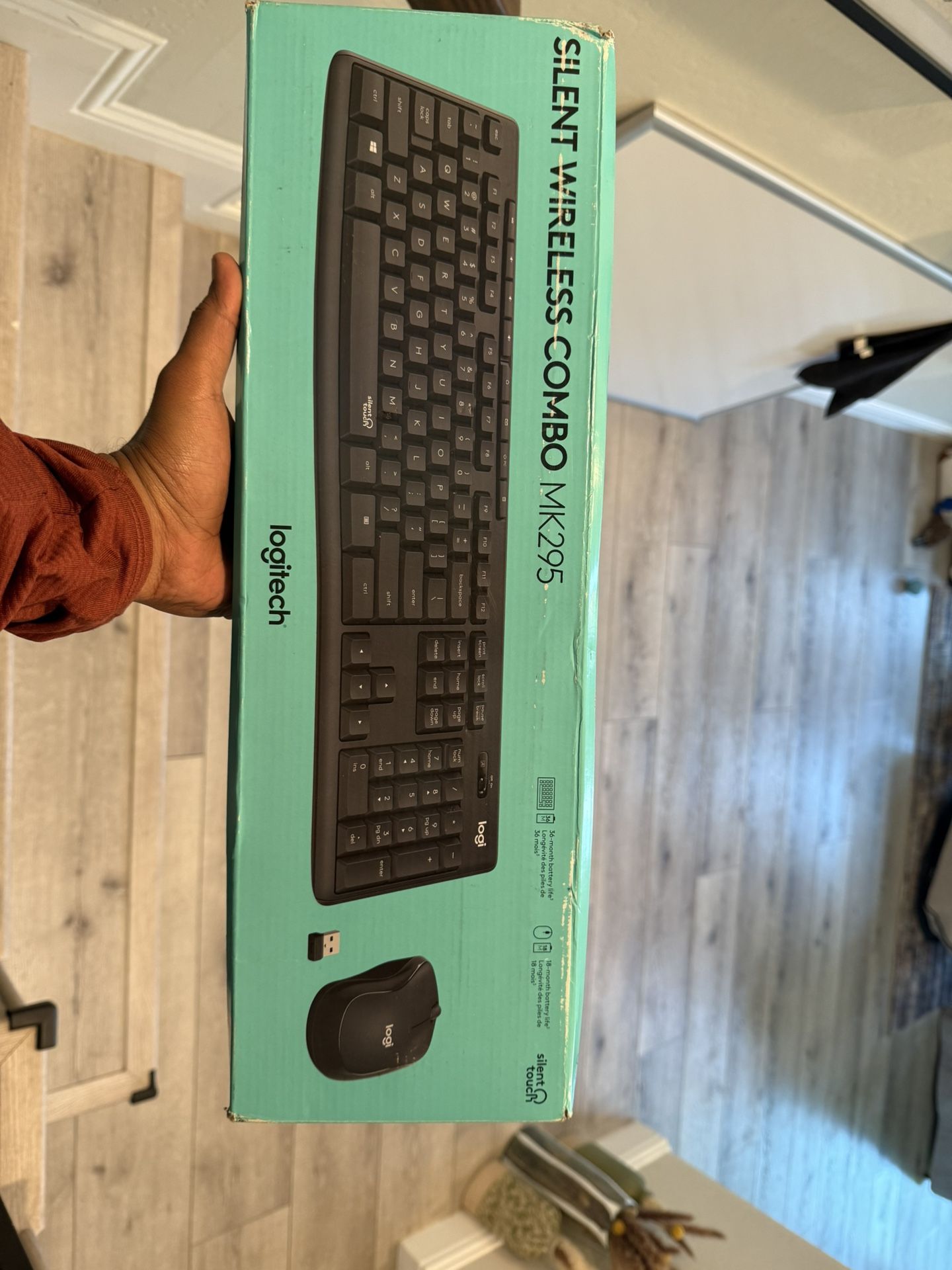 New Keyboard And Mouse - Logitech MK295 Combo