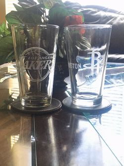 Glass cups (Rockets/Lakers)