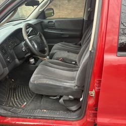 2082 Dodge  Dakota