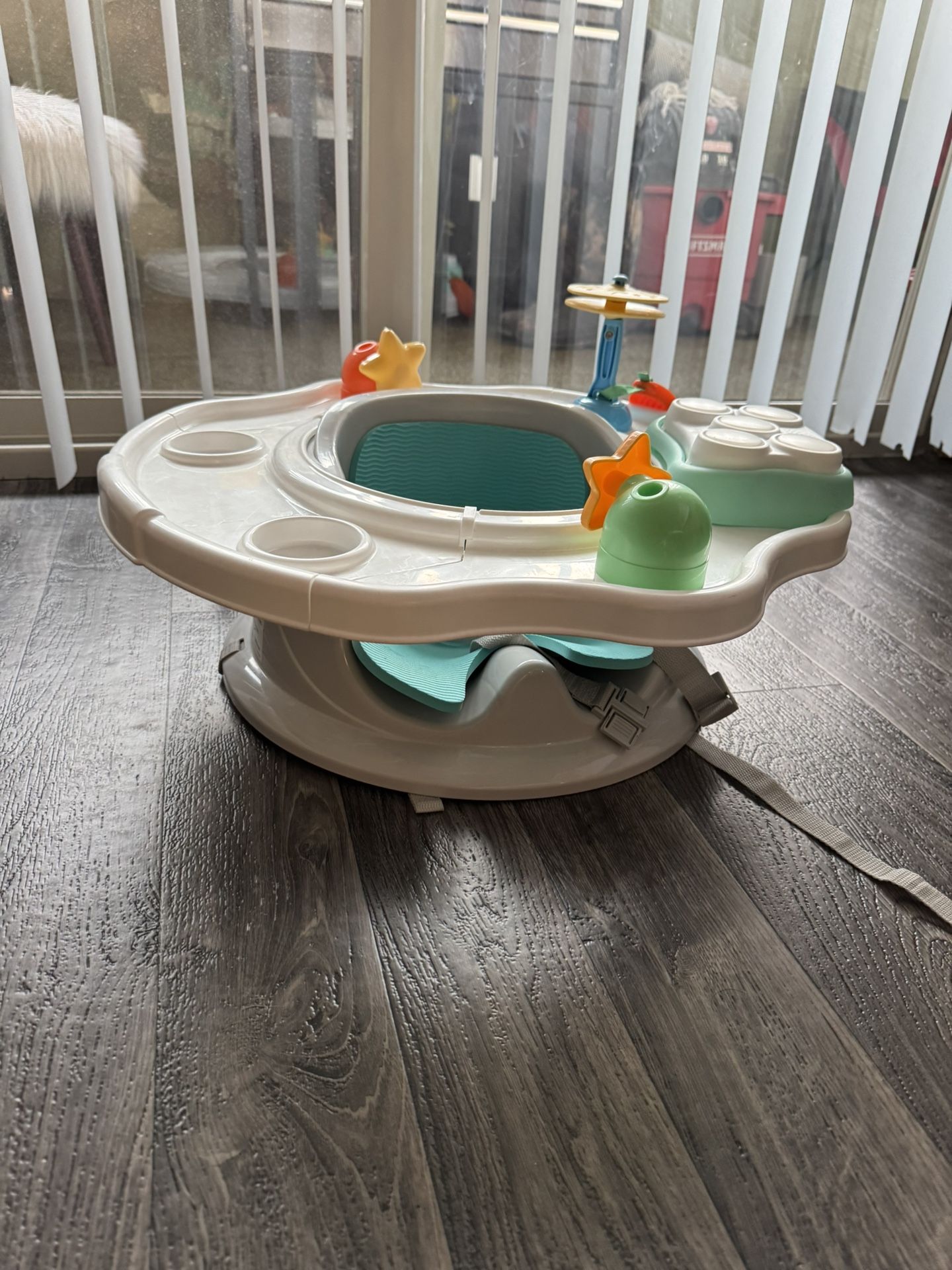 Baby Feeding Station