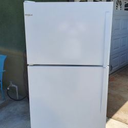 Whirlpool Refrigerator 