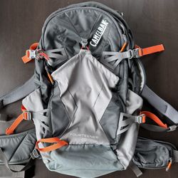 CamelBak Daypack Hydration Backpack - Fourteeneer 20
