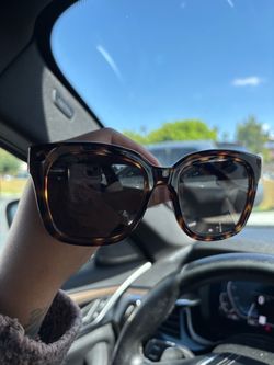 Women’s Gucci Sunglasses
