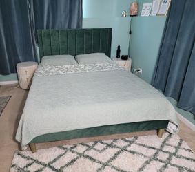 Beautiful velvet queen bed with 10” ashley furniture mattress. (MUST SELL TODAY)
