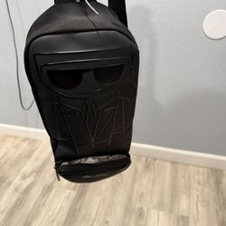 Karl lagerfeld crossbody bag