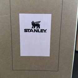 Stanley Tumbler. 40oz Brand New