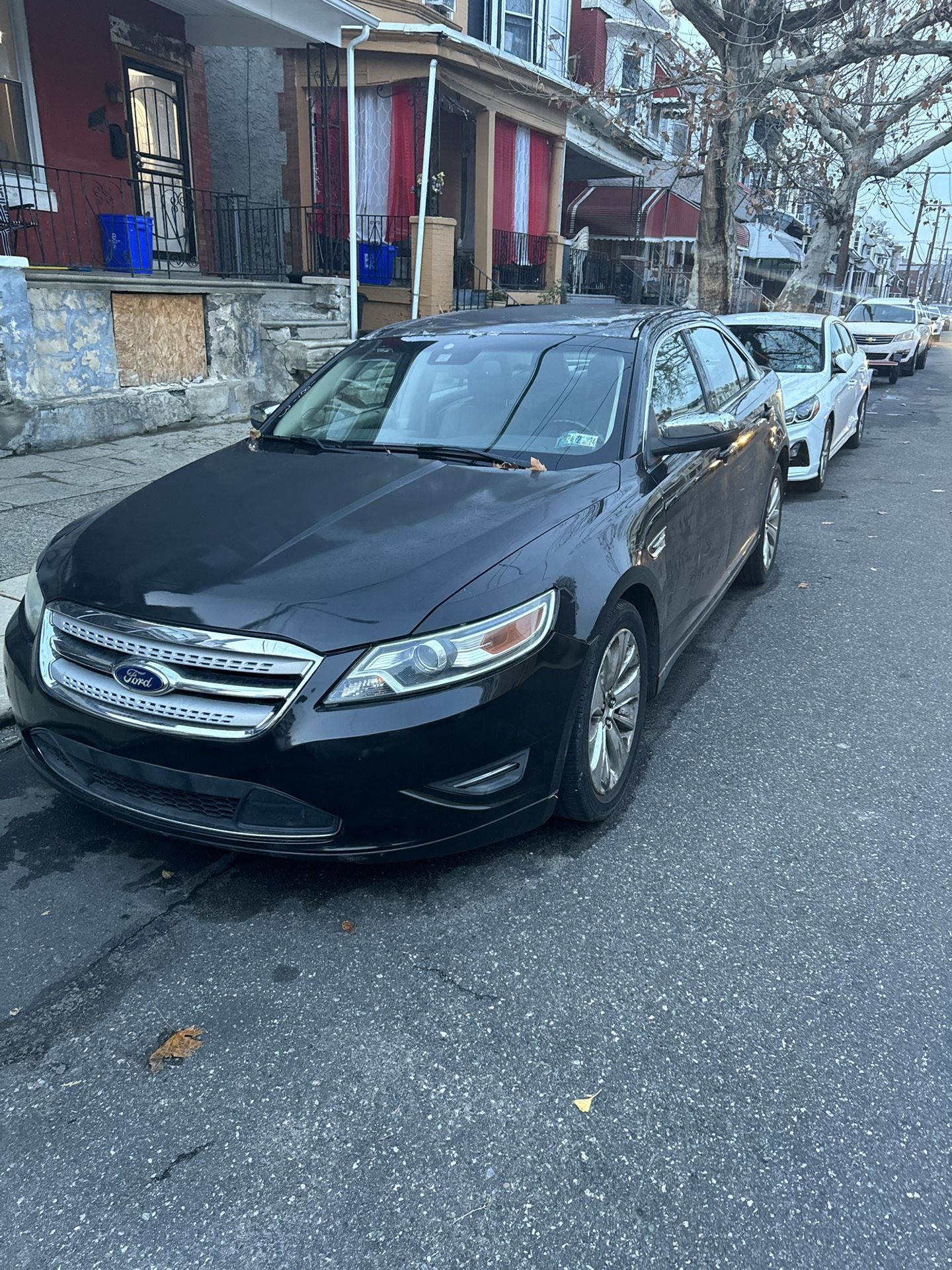 2011 Ford Taurus