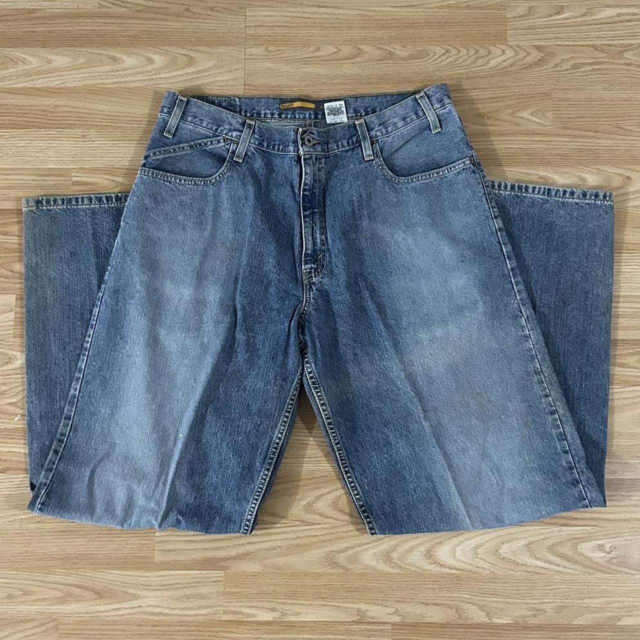 Vintage 90s Levi Silvertag baggy blue denim Jeans.