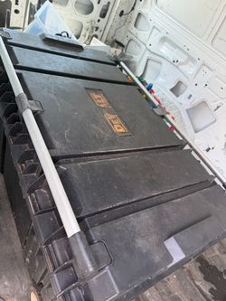 DEWALT Large Rolling Tool Box