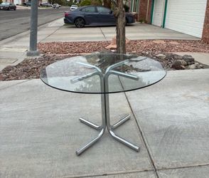 1970s Italian chrome & glass tubular round dining table