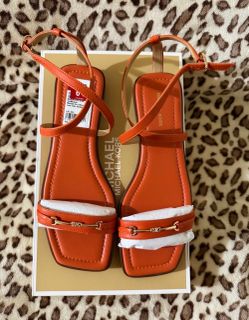 MICHEAL KORS SANDALS