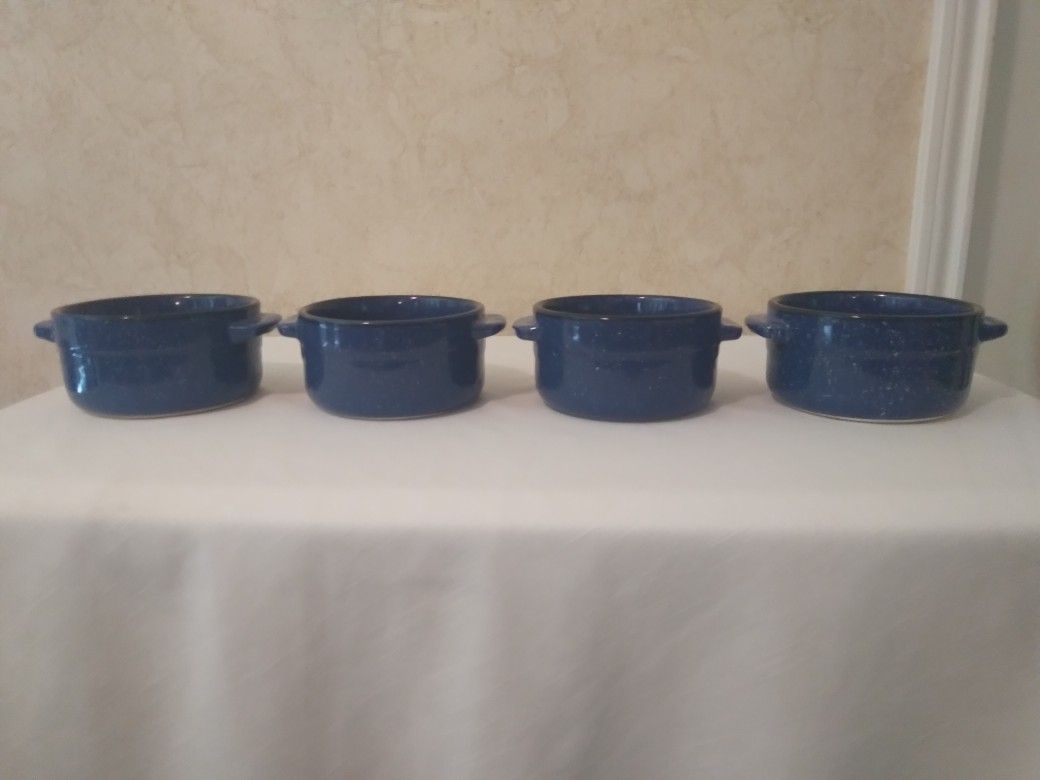  4 Von Pok and Chang Blue Speckled Stoneware Chili/Soup Bowls 