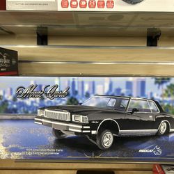 Redcat 1979 Chevrolet Monte Carlo Fully Functional Lowrider.