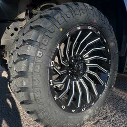 20x10 Wheels Set Available 