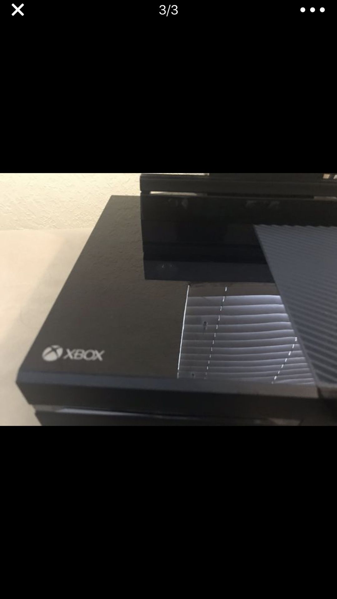 XBox one with Kinect and 2 controllers