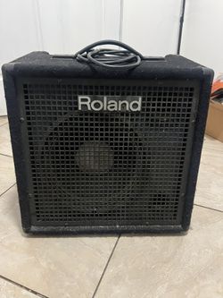 Roland Stereo mixing Keyboard amplifier KC-300