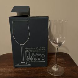 Marquis Vintage Waterford Brand New 8 Wine Glasses