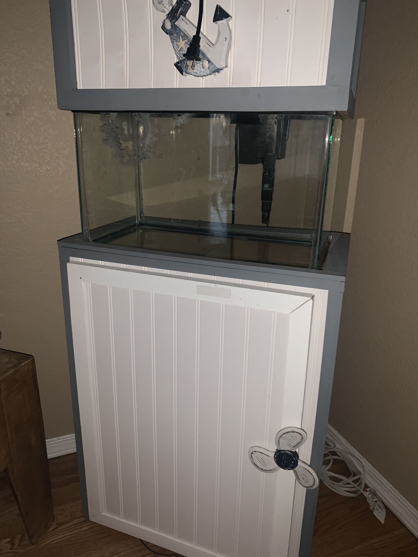 10 Gallon Fish Tank