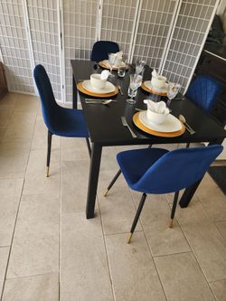 Dining room set