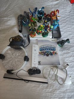 Nintendo Wii With Skylanders