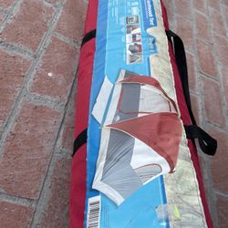 Like New Six Person North Woods 1012 X 10 5’8” Height Square Feet 93 Ft.² With Rain Fly And Carry On Bagy