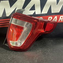 2016-2019 Ford Explorer Taillight